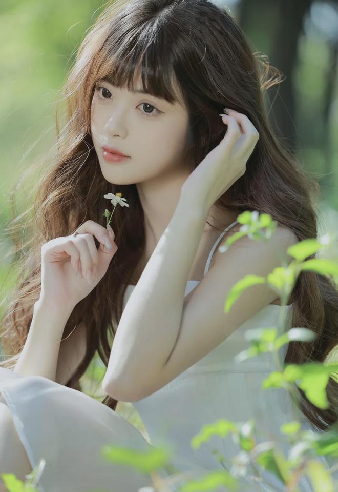 开云真人-小说图片综合一区二区久